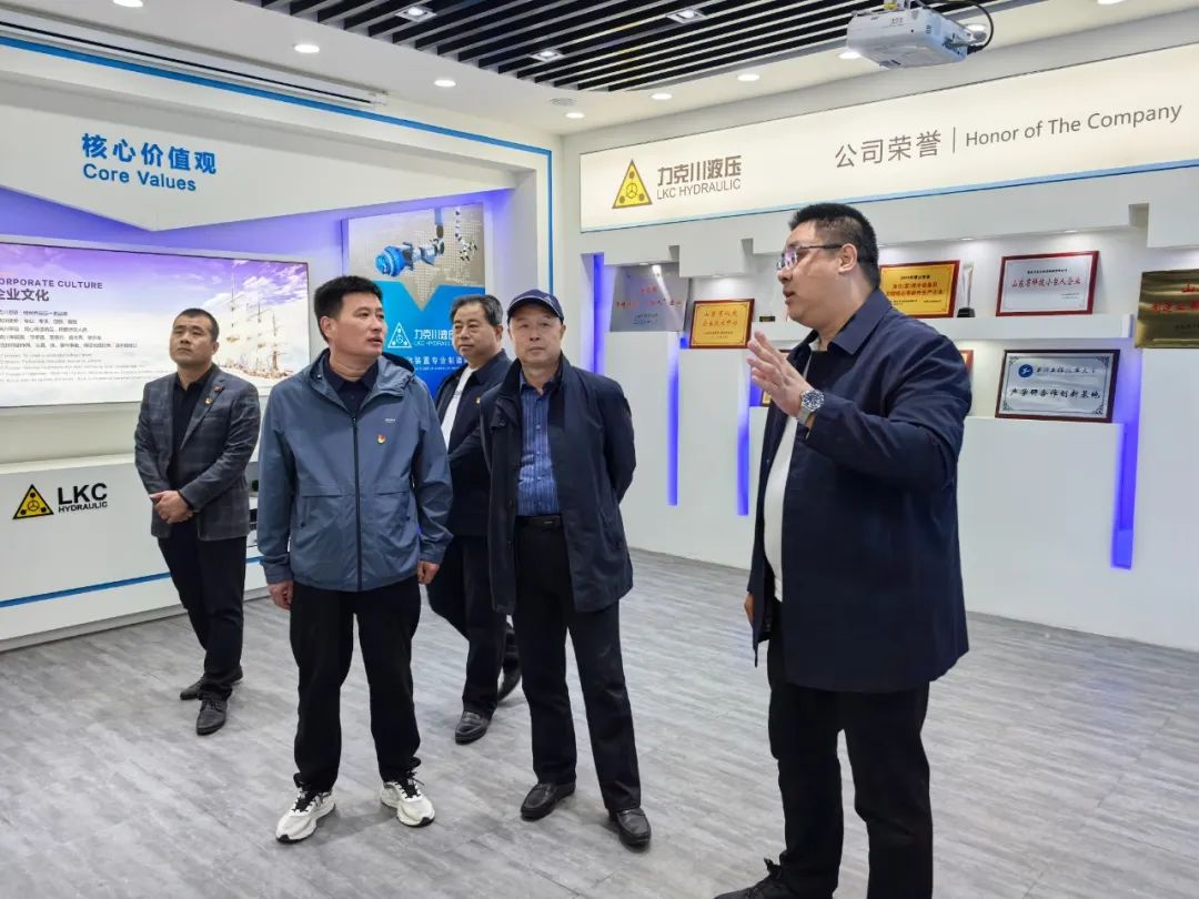 共敘鄉(xiāng)情   共謀發(fā)展2.jpg